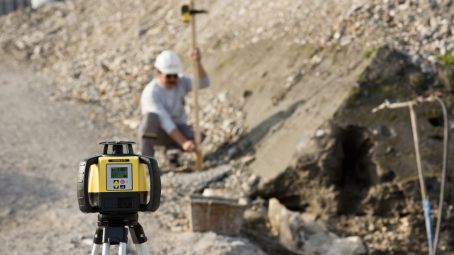 Leica Rugby 620 Rotating Laser Kit – Laser & Case Only | Kara Co