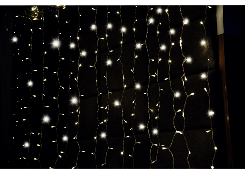 LED-Weihnachtsbeleuchtung Lichtervorhang Bulinex 10-838