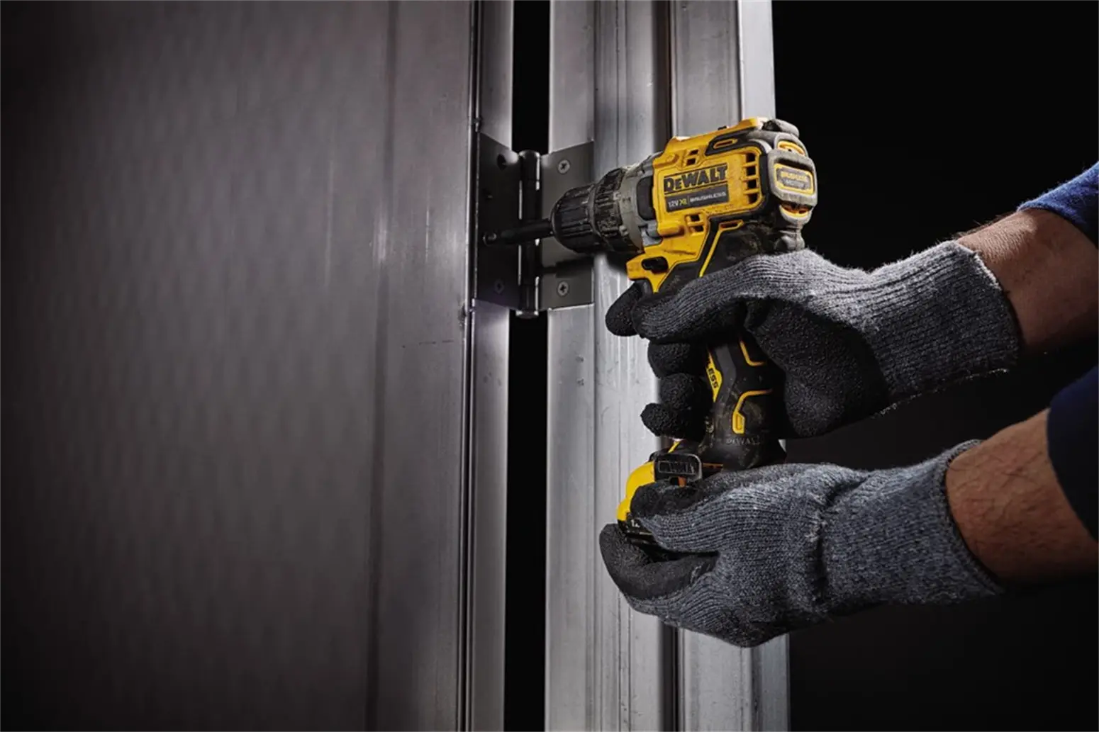 Akku-Bohrschrauber DeWalt DCD701D2