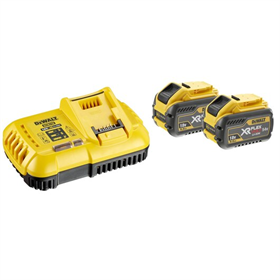Set: 2x 9.0Ah Akku und 8A Ladegerät DeWalt FLEXVOLT DCB118X2