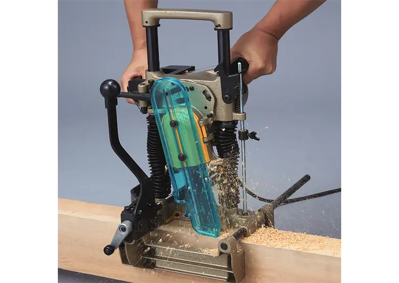 Kettenstemmer Makita 7104L